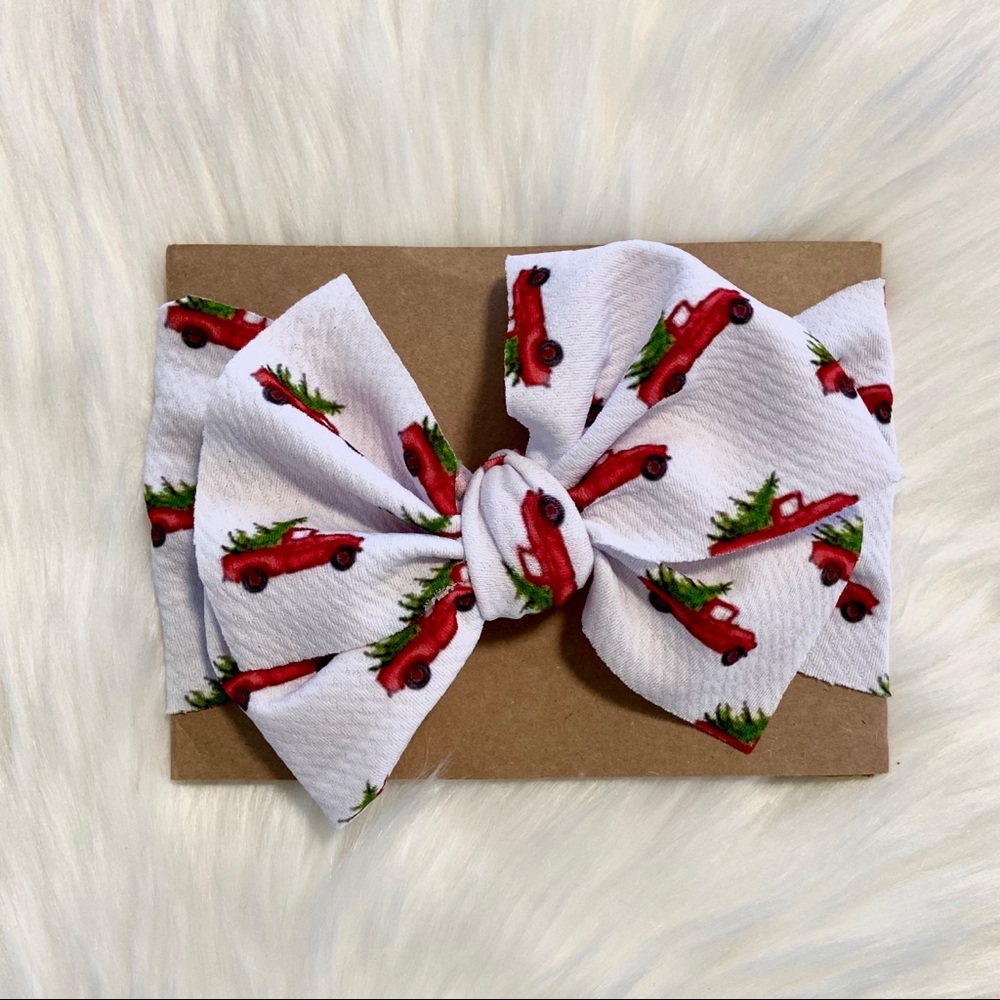 🎁NEW! Little Red Christmas Truck Head Wrap!